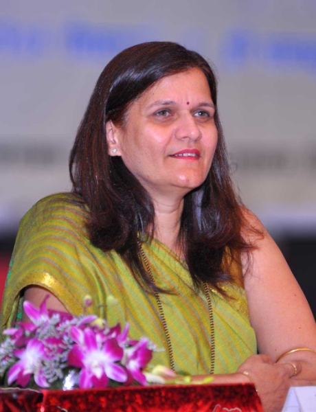 Dr Vinita Apte